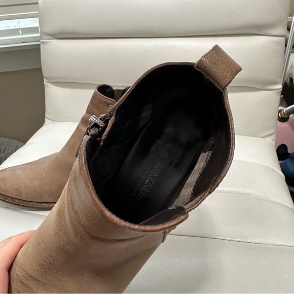 Aquatalia Taupe Weatherproof Leather Ankle Booties 7.5 - Picture 6 of 7